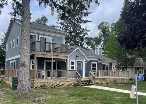 Photo of 1111 Rosebud Ave, Twin Lakes, WI 53181 (MLS # 1961252)