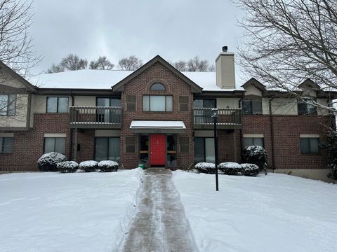 Photo of 401 N Main St St, Thiensville, WI 53092 (MLS # 1949732)