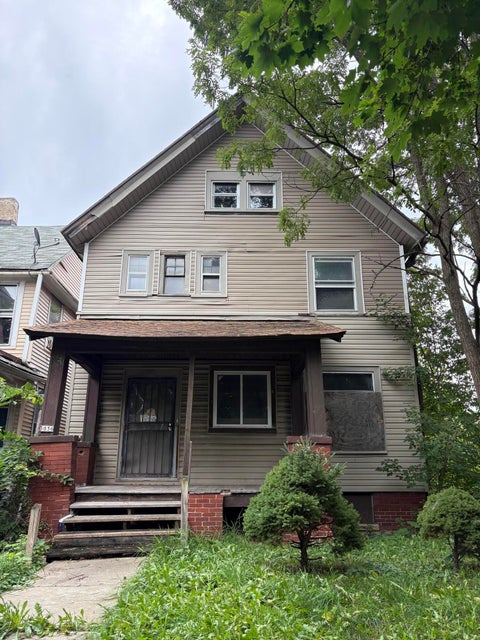 Photo of 3036 N 2nd St, Milwaukee, WI 53212 (MLS # 1981332)