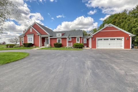 Photo of N2901 Crossbill Rd, Lowell, WI 53579 (MLS # 1961476)