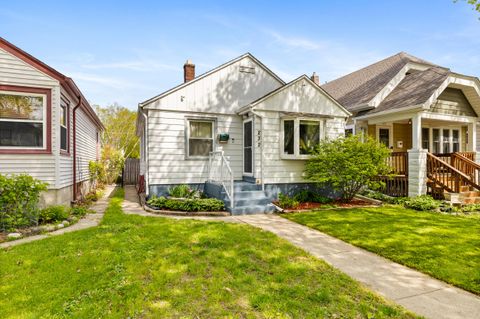 Photo of 232 S 67th St, Milwaukee, WI 53214 (MLS # 1962297)