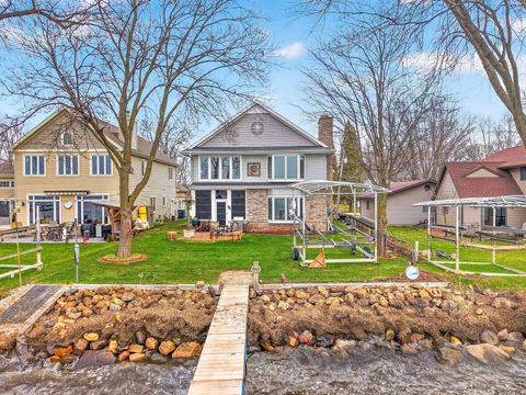 Photo of 3129 S Sunnyside St, Pleasant Springs, WI 53589 (MLS # 1962525)
