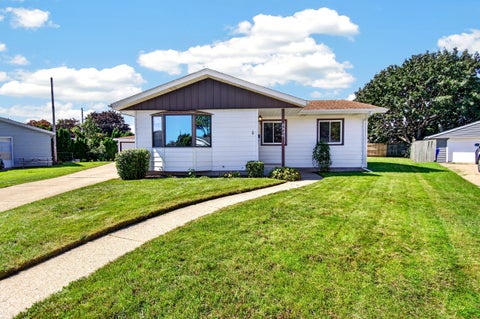 Photo of 8536 18th Ave, Kenosha, WI 53143 (MLS # 1982537)