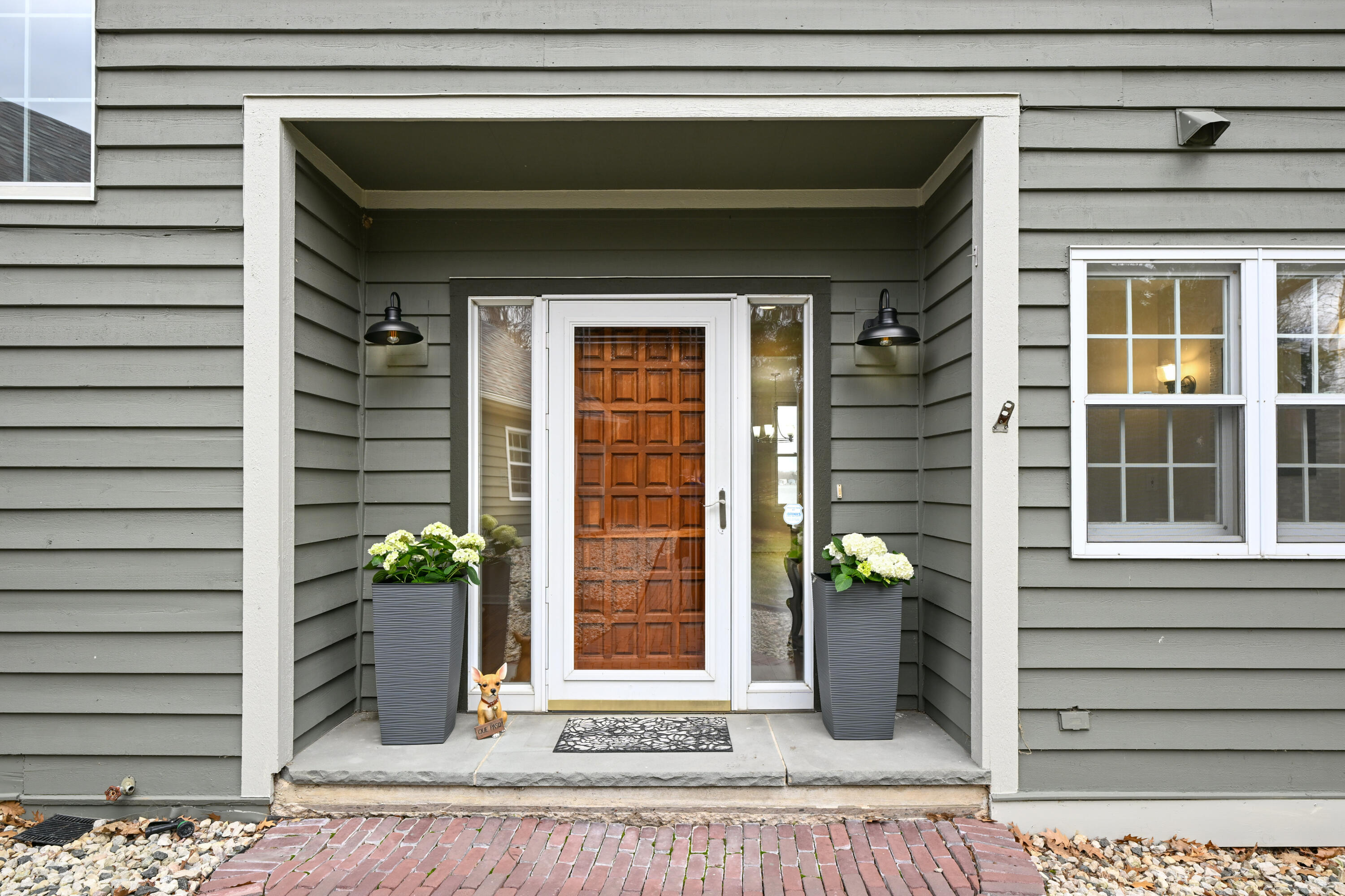 W277N3016 Rocky Point Rd