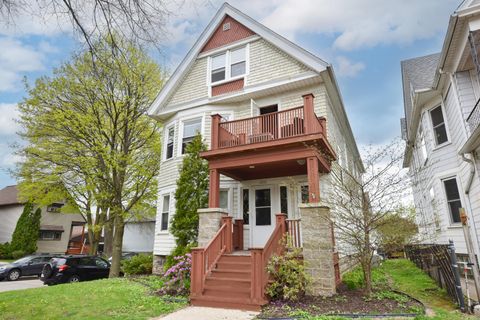 Photo of 2800 S Logan Ave, Milwaukee, WI 53207 (MLS # 1959829)