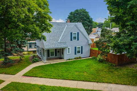 Photo of 3244 N 58th St, Milwaukee, WI 53216 (MLS # 1979465)