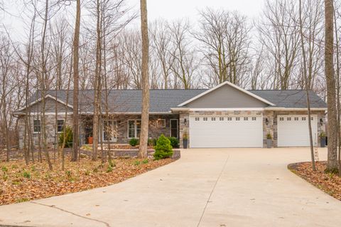 Photo of 7790 Duchess Ln, Egg Harbor, WI 54209 (MLS # 1960113)