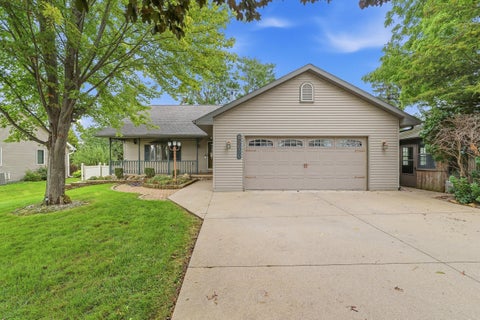 Photo of N9630 N Coop Rd, Harrison, WI 54915 (MLS # 1981662)
