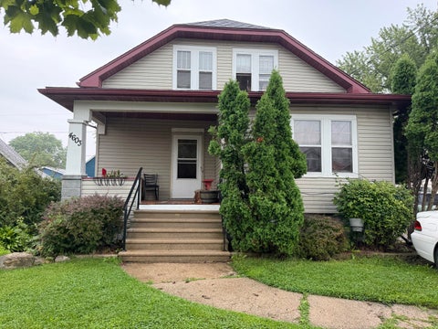 Photo of 4603 22nd Ave, Kenosha, WI 53140 (MLS # 1977019)