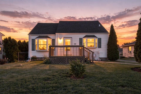 Photo of 3544 S 49TH St, Greenfield, WI 53220 (MLS # 1980115)