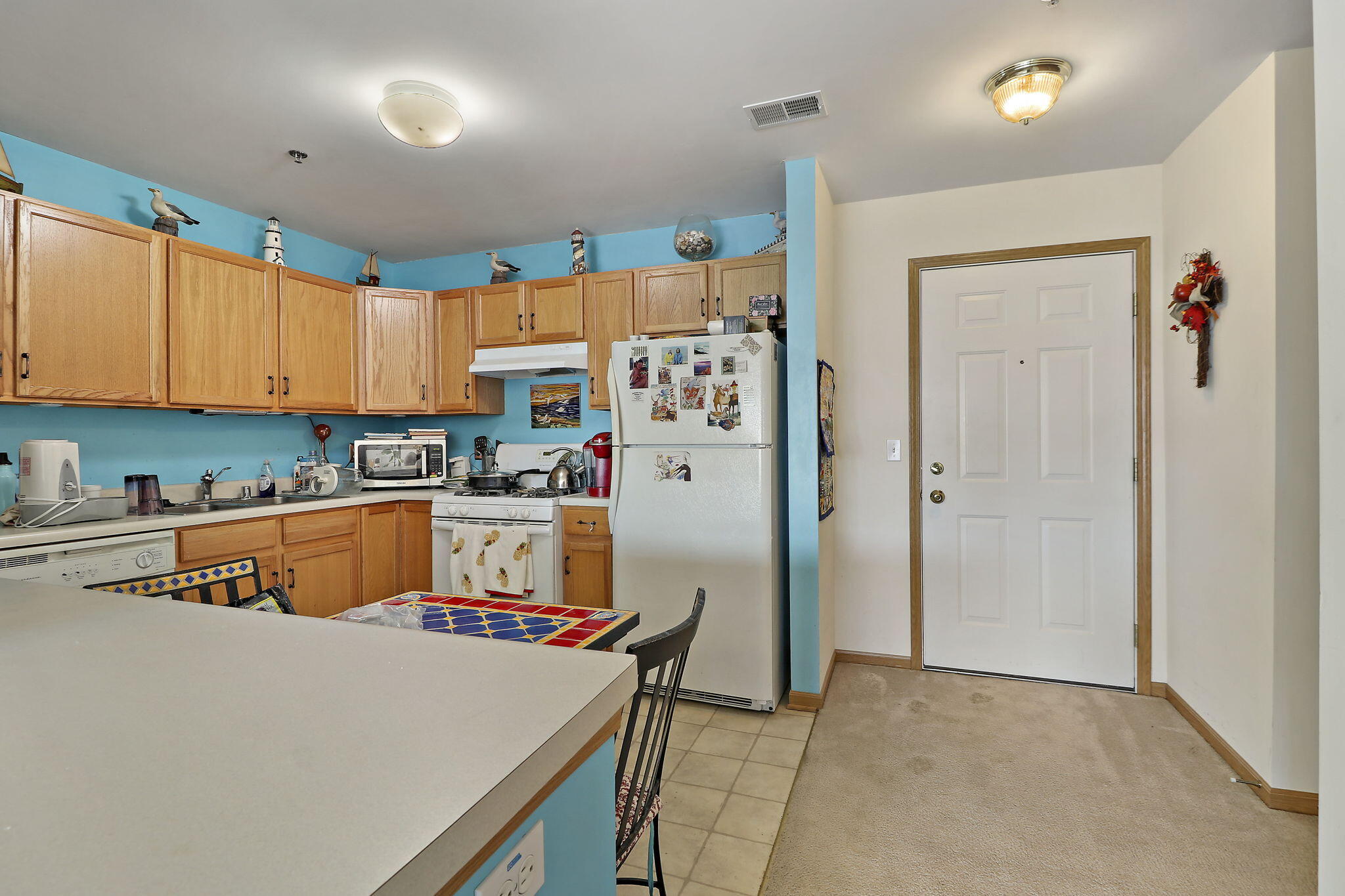 Kenosha, Wisconsin 53140, United States, 1 Bedroom Bedrooms, ,1 BathroomBathrooms,Residential,Active,4200