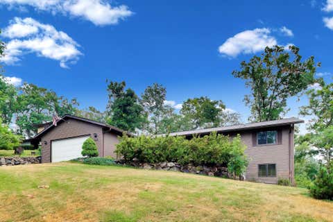 Photo of 3246 N Robin Rd, Geneva, WI 53147 (MLS # 1974848)