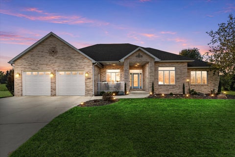 Photo of 11089 40th Ave, Pleasant Prairie, WI 53158 (MLS # 1985496)