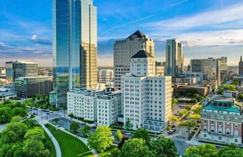 Photo of 777 N Prospect Ave N, Milwaukee, WI 53202 (MLS # 1950122)