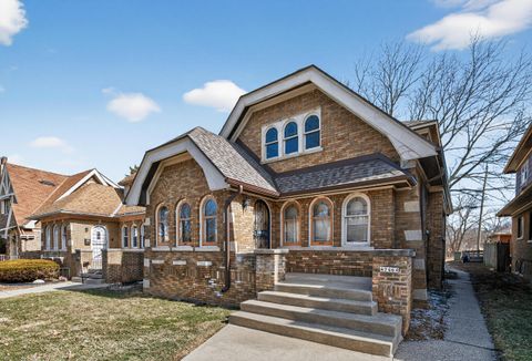 Photo of 4246 N 21st St, Milwaukee, WI 53209 (MLS # 1951904)