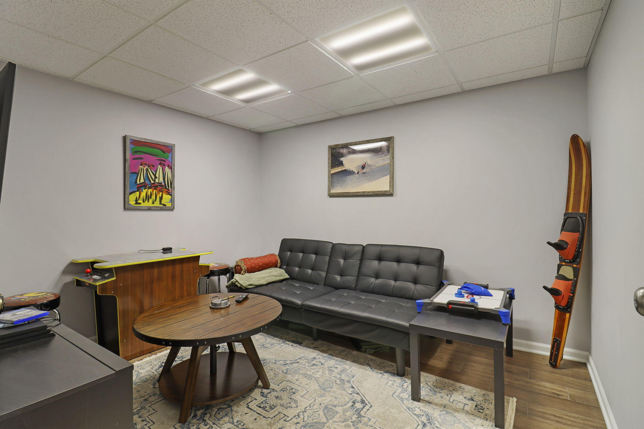 Twin Lakes, Wisconsin 53181, United States, 5 Bedrooms Bedrooms, ,3 BathroomsBathrooms,Residential,Active,255229