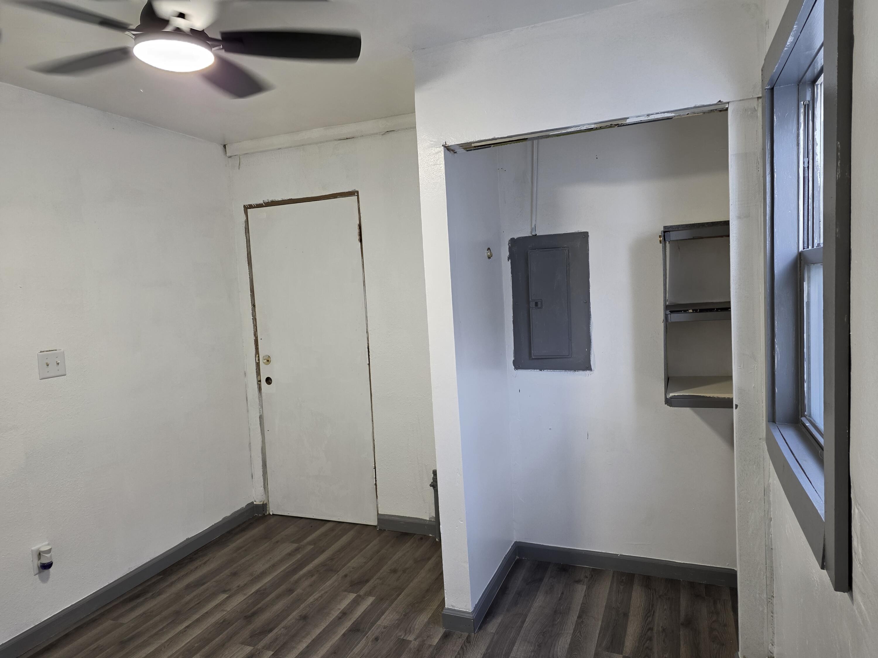 Racine, Wisconsin 53405, United States, 2 Bedrooms Bedrooms, ,1 BathroomBathrooms,Residential,Active,251634