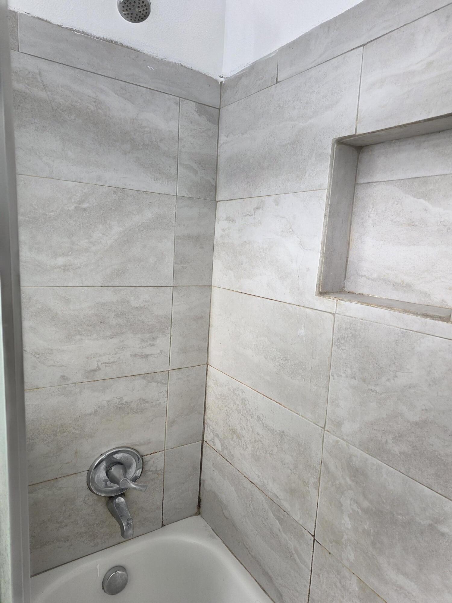 Racine, Wisconsin 53405, United States, 2 Bedrooms Bedrooms, ,1 BathroomBathrooms,Residential,Active,251634