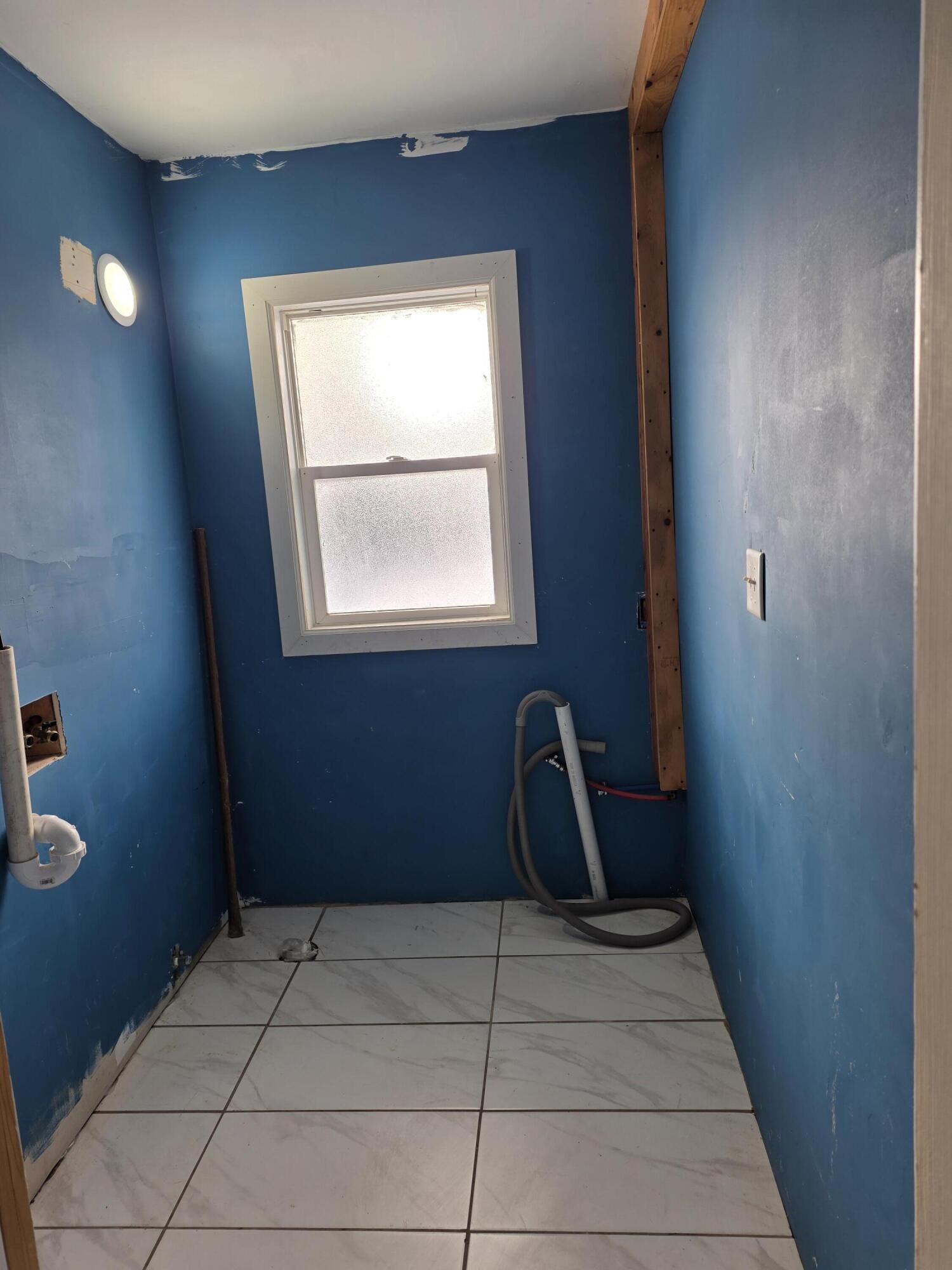 Racine, Wisconsin 53405, United States, 2 Bedrooms Bedrooms, ,1 BathroomBathrooms,Residential,Active,251634