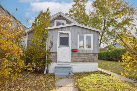 6143 W Beloit Rd, West Allis, WI 53219 - #: 1942870