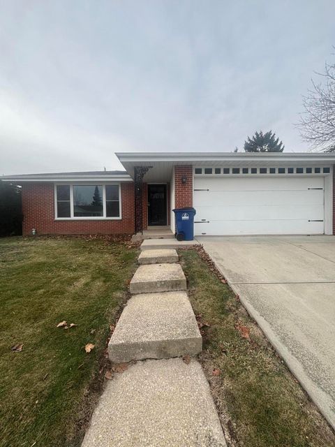 Photo of 110 Crab Tree Ln, Racine, WI 53406 (MLS # 1945835)