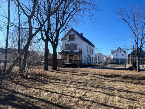 Photo of 2519 N Vel R Phillips Ave, Milwaukee, WI 53212 (MLS # 1906585)