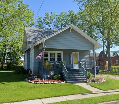 Photo of 218 Park St, Theresa, WI 53091 (MLS # 1952943)