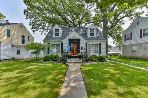 Photo of 3138 S 31st St, Milwaukee, WI 53215 (MLS # 1951908)