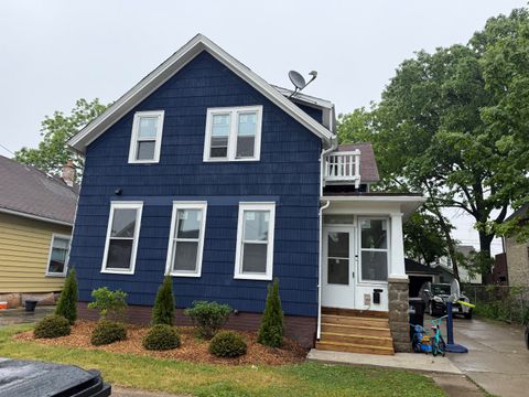 Photo of 1723 Erie St, Racine, WI 53402 (MLS # 1966466)