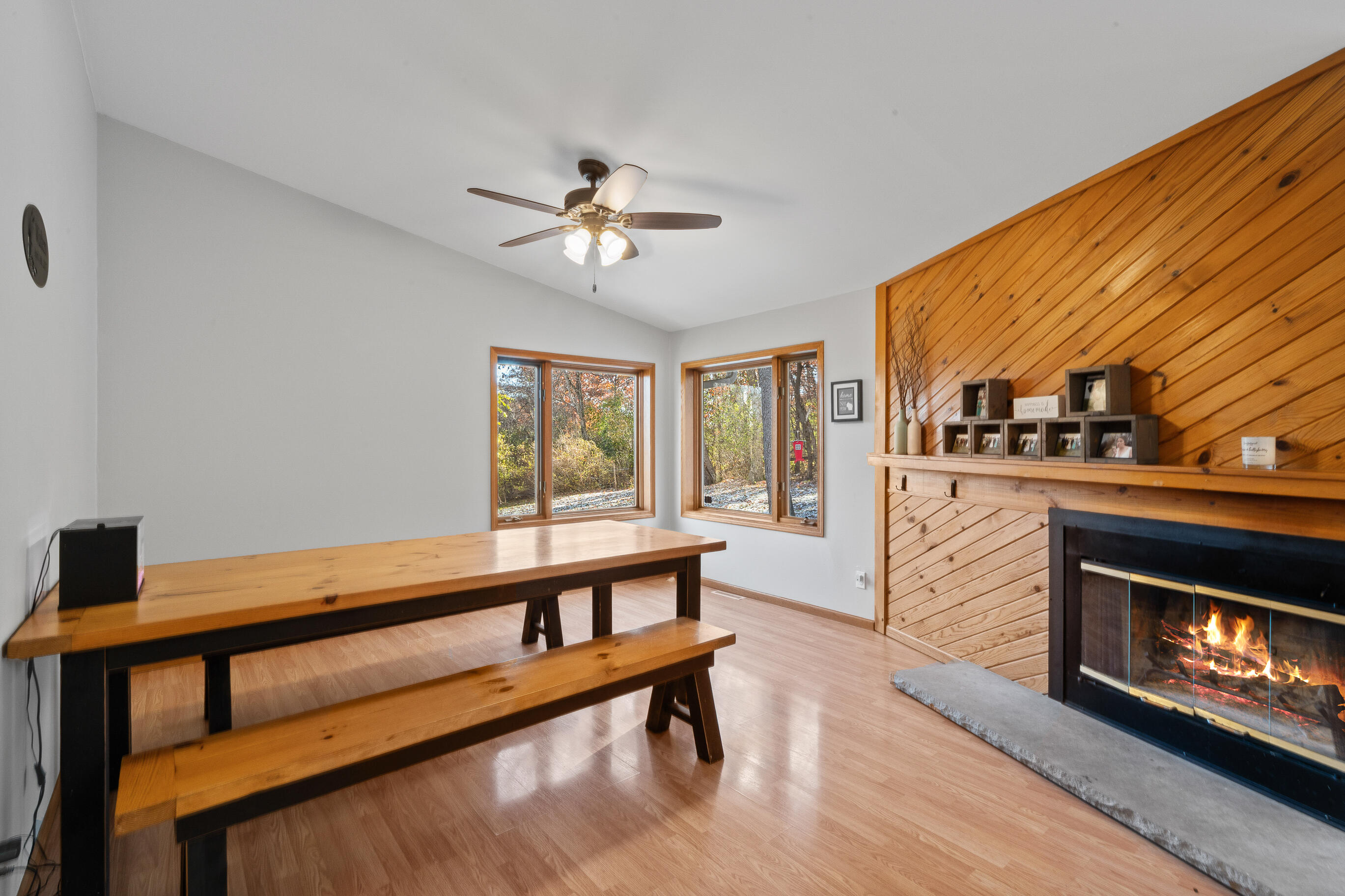 Delavan, Wisconsin 53115, United States, 3 Bedrooms Bedrooms, ,3 BathroomsBathrooms,Residential,Active,242797