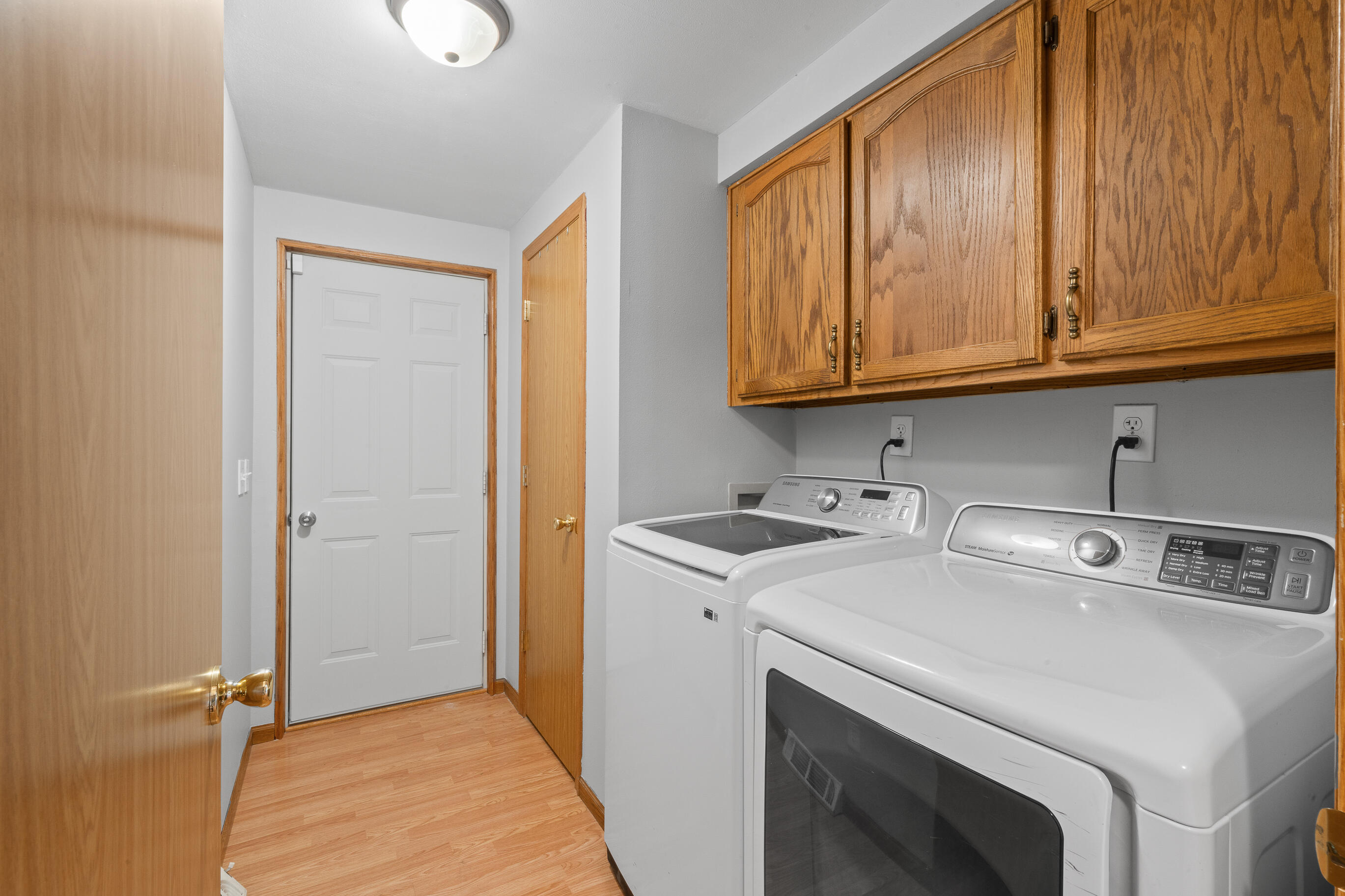 Delavan, Wisconsin 53115, United States, 3 Bedrooms Bedrooms, ,3 BathroomsBathrooms,Residential,Active,242797