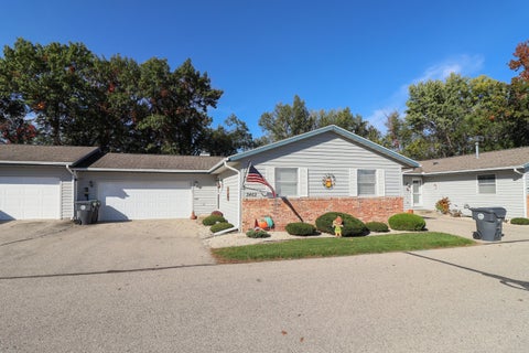 Photo of 3462 Woodbridge Ct, La Crosse, WI 54601 (MLS # 1984231)