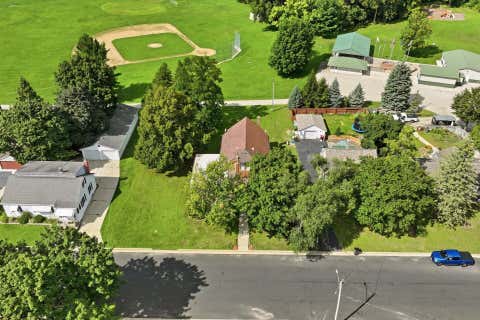 Photo of 414 Grove St, Sullivan, WI 53178 (MLS # 1977338)