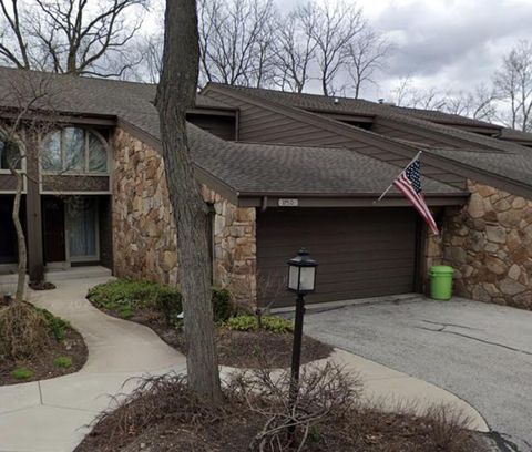 Photo of 175 N Elm Grove Rd, Brookfield, WI 53005 (MLS # 1937728)