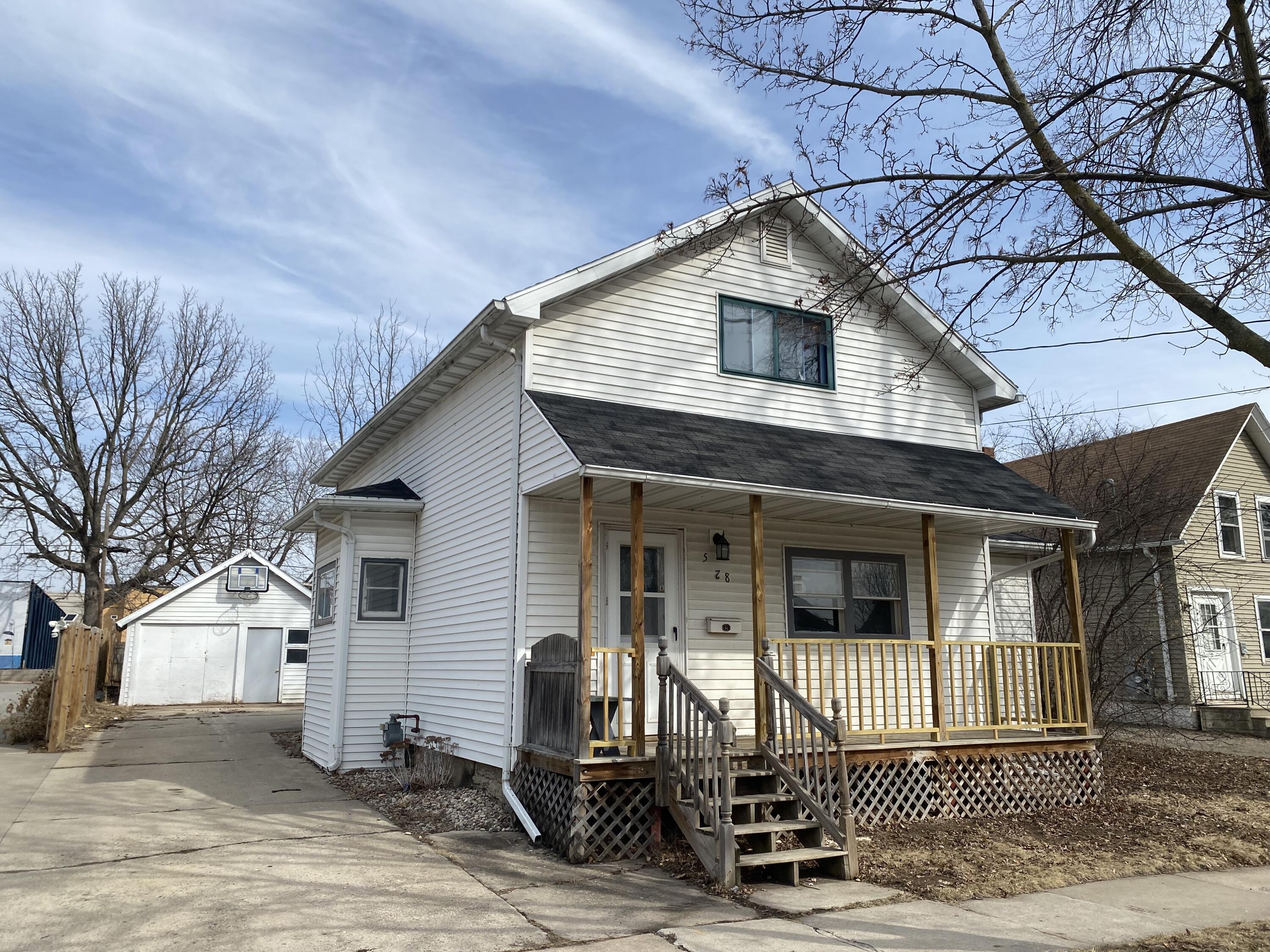 Menasha, Wisconsin 54952, United States, 3 Bedrooms Bedrooms, ,2 BathroomsBathrooms,Residential,Active,93961 Menasha, Wisconsin 54952, United States, 3 Bedrooms Bedrooms, ,2 BathroomsBathrooms,Residential,Active,93961