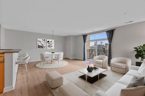 Photo of 1920 N Farwell Ave, Milwaukee, WI 53202 (MLS # 1952515)