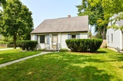 Photo of 2107 N 119th St, Wauwatosa, WI 53226 (MLS # 1887680)