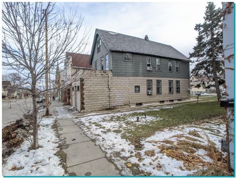 Photo of 2417 W Greenfield Ave, Milwaukee, WI 53204 (MLS # 1945609)