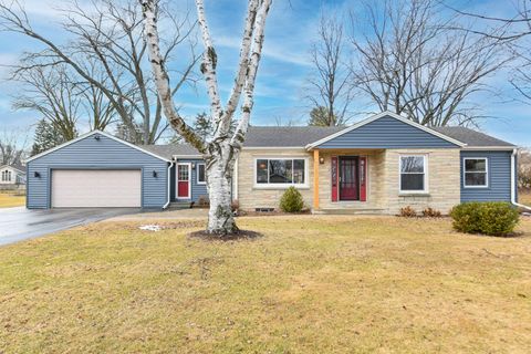 4665 N 158th St, Brookfield, WI 53005 - #: 1908109