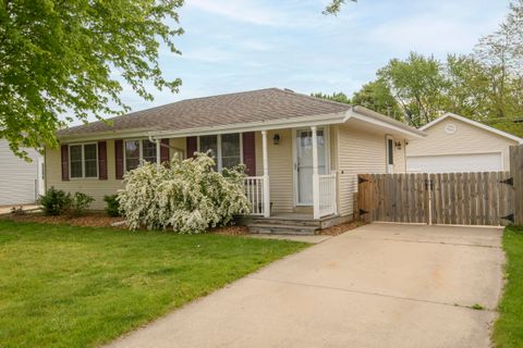 Photo of 1515 19th Ave, Kenosha, WI 53140 (MLS # 1963705)