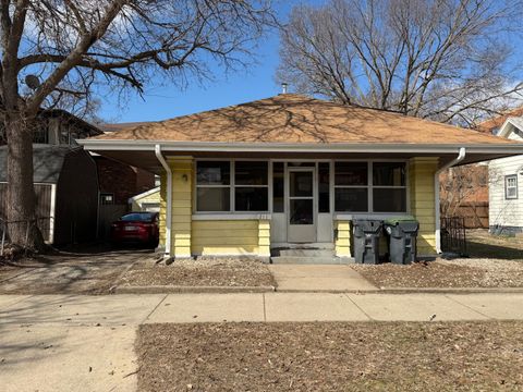 Photo of 211 16th St N, La Crosse, WI 54601 (MLS # 1955658)