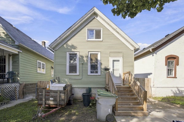 2512 W ROGERS ST, MILWAUKEE, WI 53204 - Image 8d5455178e5af8e8ae2cb13e3cba89bd/3714811752