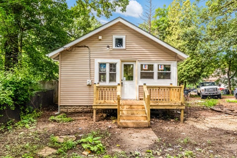 Photo of 7910 305th Ave, Salem Lakes, WI 53168 (MLS # 1979000)