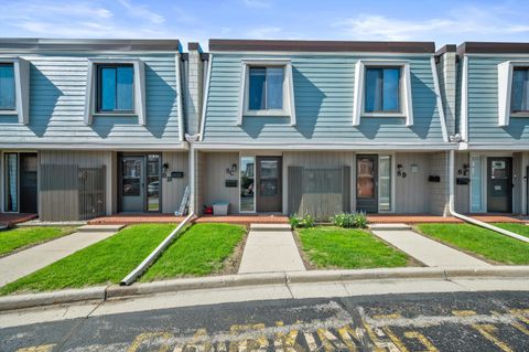 Photo of 3333 5th Ave, South Milwaukee, WI 53172 (MLS # 1960568)
