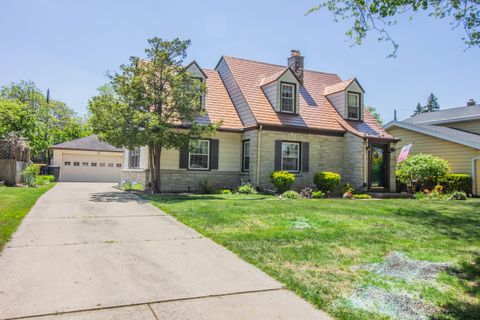 Photo of 12209 W Cathedral Ave, Wauwatosa, WI 53226 (MLS # 1962944)
