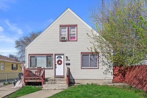 Photo of 2708 Drexel Ave, Racine, WI 53403 (MLS # 1959169)