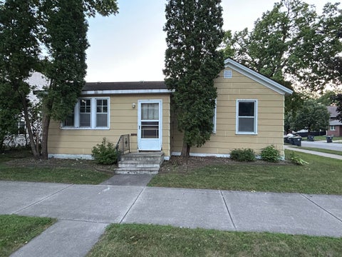 Photo of 731 10th St N, La Crosse, WI 54601 (MLS # 1983054)