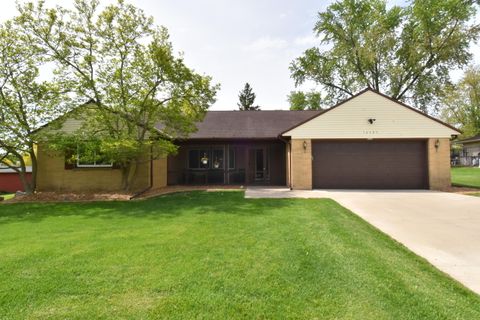 Photo of 16585 W North Ave, Brookfield, WI 53005 (MLS # 1919582)