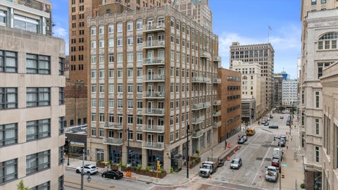 Photo of 741 N Milwaukee St, Milwaukee, WI 53202 (MLS # 1982325)