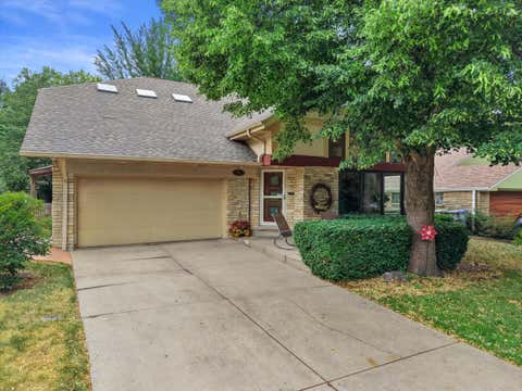 Photo of 4947 W Jackson Park Dr, Milwaukee, WI 53219 (MLS # 1975798)